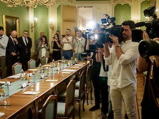Fotogaléria k článku "Predseda vlády SR Robert Fico vyjadril plnú podporu projektu Gotion Inobat Batteries v Šuranoch"