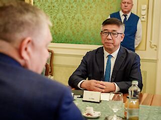 Fotogaléria k článku "Predseda vlády SR Robert Fico vyjadril plnú podporu projektu Gotion Inobat Batteries v Šuranoch"
