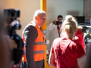 Fotogaléria k článku "Premiér Robert Fico otvoril na Orave nový závod spoločnosti Hoval"