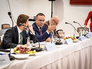 Fotogaléria k článku "Vláda schválila finančnú pomoc vo výške 2 010 000 eur."