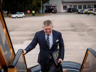 Fotogaléria k článku "Predseda vlády SR Robert Fico na samite Európskej rady v Bruseli"