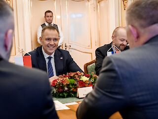 Fotogaléria k článku "Predseda vlády SR Robert Fico sa stretol s poľským prezidentom Karolom Nawrockim"