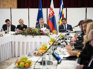 Fotogaléria k článku "Viac ako 2 a pol milióna eur pre okresy Svidník, Stropkov a Medzilaborce"