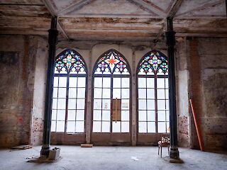 Fotogaléria k článku "Schátraný Kaštieľ v Rusovciach sa postupne mení v jedinečný klenot"