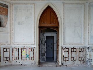 Fotogaléria k článku "Schátraný Kaštieľ v Rusovciach sa postupne mení v jedinečný klenot"