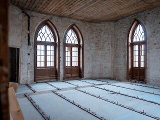 Fotogaléria k článku "Schátraný Kaštieľ v Rusovciach sa postupne mení v jedinečný klenot"