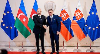 Predseda vlády SR Robert Fico sa stretol s prezidentom Azerbajdžanu Ilhamom Alijevom