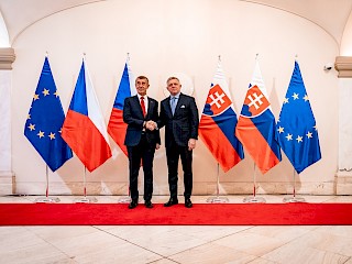 Fotogaléria k článku "Robert Fico: Budeme pokračovať v spoločných rokovaniach slovenskej a českej vlády"