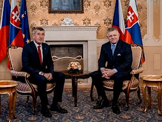 Fotogaléria k článku "Robert Fico: Budeme pokračovať v spoločných rokovaniach slovenskej a českej vlády"