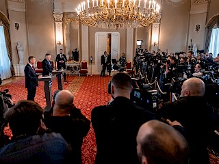 Fotogaléria k článku "Robert Fico: Budeme pokračovať v spoločných rokovaniach slovenskej a českej vlády"