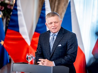 Fotogaléria k článku "Robert Fico: Budeme pokračovať v spoločných rokovaniach slovenskej a českej vlády"