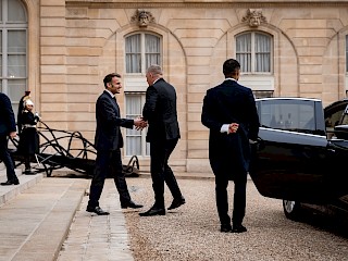 Fotogaléria k článku "Premiér Robert Fico sa stretol s francúzskym prezidentom Emmanuelom Macronom"