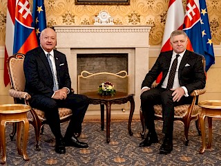 Fotogaléria k článku "Robert Fico, Christian Stocker a Andrej Babiš sa zhodli na potrebe riešiť ceny elektrickej energie v EÚ"