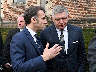 Fotogaléria k článku "R. Fico: Európa musí hľadať cestu k silnejšej a konkurencieschopnejšej budúcnosti"